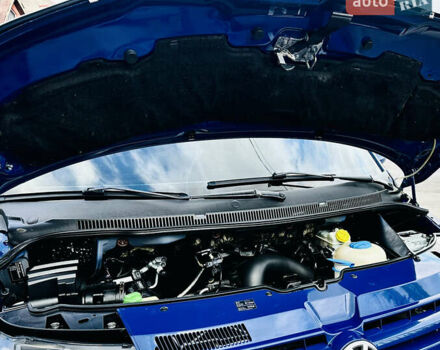 Синий Фольксваген Transporter, объемом двигателя 2 л и пробегом 297 тыс. км за 11700 $, фото 48 на Automoto.ua