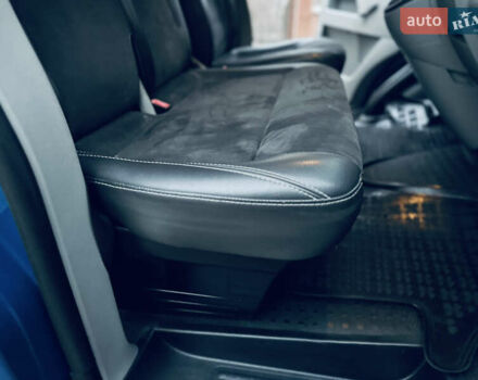 Синій Фольксваген Transporter, об'ємом двигуна 2 л та пробігом 295 тис. км за 11900 $, фото 4 на Automoto.ua