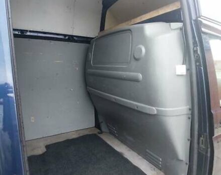 Синий Фольксваген Transporter, объемом двигателя 2 л и пробегом 202 тыс. км за 17499 $, фото 18 на Automoto.ua