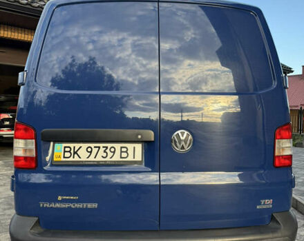 Синий Фольксваген Transporter, объемом двигателя 1.97 л и пробегом 127 тыс. км за 28000 $, фото 4 на Automoto.ua