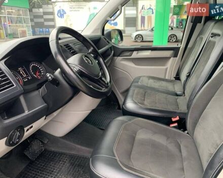 Синий Фольксваген Transporter, объемом двигателя 2 л и пробегом 251 тыс. км за 19900 $, фото 18 на Automoto.ua