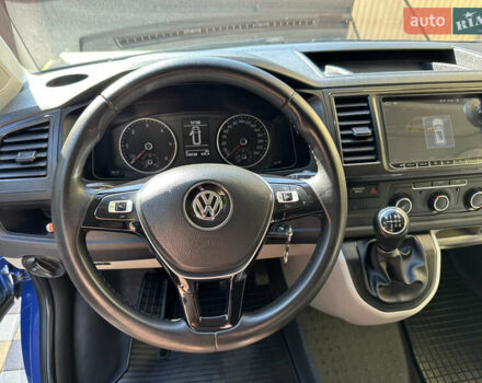 Синий Фольксваген Transporter, объемом двигателя 1.97 л и пробегом 220 тыс. км за 17900 $, фото 19 на Automoto.ua