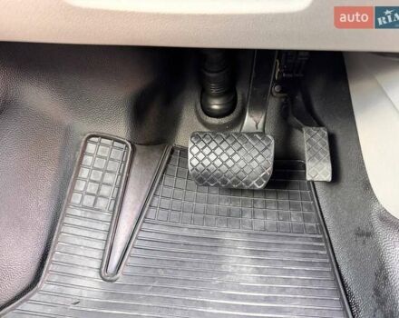 Синий Фольксваген Transporter, объемом двигателя 1.97 л и пробегом 198 тыс. км за 24999 $, фото 16 на Automoto.ua