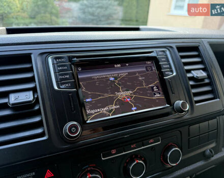 Синій Фольксваген Transporter, об'ємом двигуна 2 л та пробігом 199 тис. км за 19571 $, фото 30 на Automoto.ua