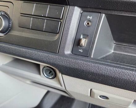 Синий Фольксваген Transporter, объемом двигателя 2 л и пробегом 286 тыс. км за 19300 $, фото 1 на Automoto.ua