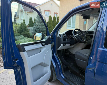 Синій Фольксваген Transporter, об'ємом двигуна 2 л та пробігом 199 тис. км за 19571 $, фото 14 на Automoto.ua