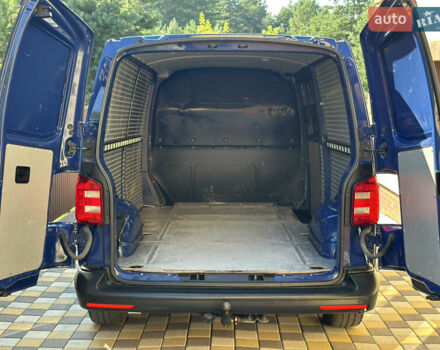 Синий Фольксваген Transporter, объемом двигателя 1.97 л и пробегом 220 тыс. км за 17900 $, фото 12 на Automoto.ua