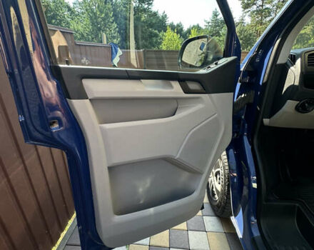 Синий Фольксваген Transporter, объемом двигателя 1.97 л и пробегом 220 тыс. км за 17900 $, фото 8 на Automoto.ua