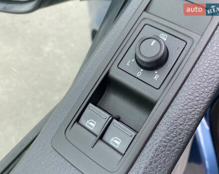 Синій Фольксваген Transporter, об'ємом двигуна 0 л та пробігом 193 тис. км за 19200 $, фото 31 на Automoto.ua