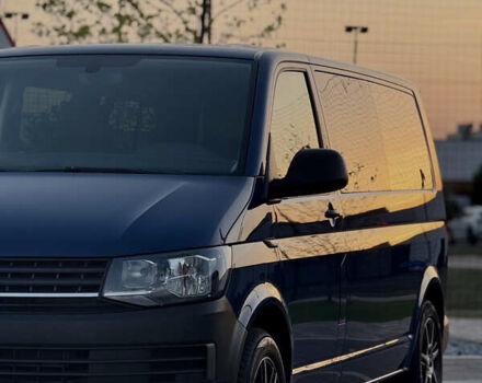 Синій Фольксваген Transporter, об'ємом двигуна 2 л та пробігом 273 тис. км за 25000 $, фото 3 на Automoto.ua