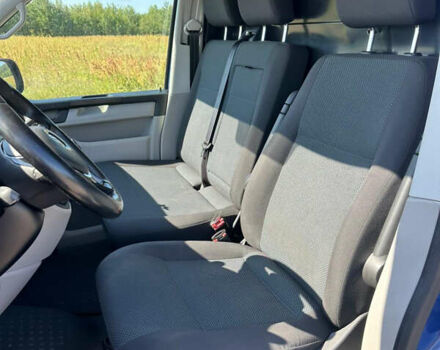 Синій Фольксваген Transporter, об'ємом двигуна 0 л та пробігом 147 тис. км за 17999 $, фото 15 на Automoto.ua