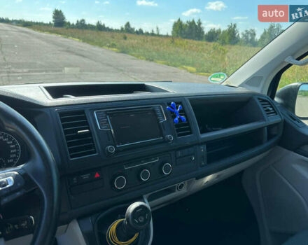 Синій Фольксваген Transporter, об'ємом двигуна 0 л та пробігом 147 тис. км за 17999 $, фото 8 на Automoto.ua