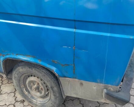 Синій Фольксваген Transporter, об'ємом двигуна 1.9 л та пробігом 350 тис. км за 1600 $, фото 7 на Automoto.ua