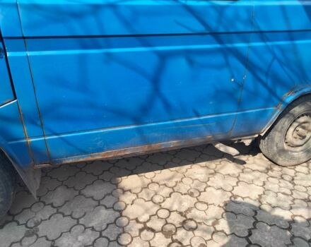 Синій Фольксваген Transporter, об'ємом двигуна 1.9 л та пробігом 350 тис. км за 1600 $, фото 9 на Automoto.ua