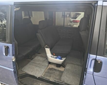 Синій Фольксваген Transporter, об'ємом двигуна 2.4 л та пробігом 333 тис. км за 3550 $, фото 3 на Automoto.ua