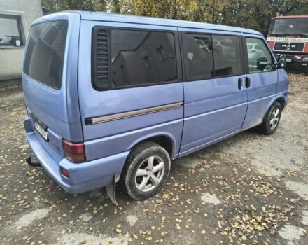 Синій Фольксваген Transporter, об'ємом двигуна 2.4 л та пробігом 333 тис. км за 3550 $, фото 5 на Automoto.ua