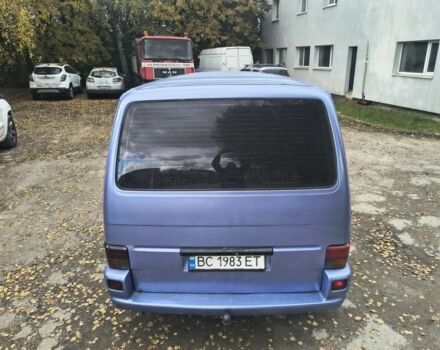 Синій Фольксваген Transporter, об'ємом двигуна 2.4 л та пробігом 333 тис. км за 3550 $, фото 4 на Automoto.ua