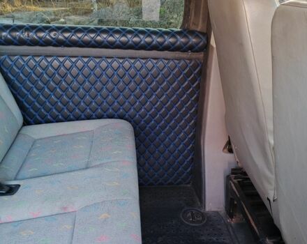 Синий Фольксваген Transporter, объемом двигателя 2.5 л и пробегом 580 тыс. км за 7300 $, фото 4 на Automoto.ua