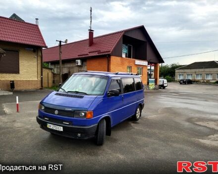 Синий Фольксваген Transporter, объемом двигателя 2.4 л и пробегом 560 тыс. км за 5200 $, фото 1 на Automoto.ua
