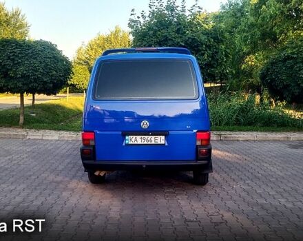 Синий Фольксваген Transporter, объемом двигателя 2.4 л и пробегом 336 тыс. км за 5750 $, фото 5 на Automoto.ua