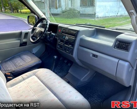 Синій Фольксваген Transporter, об'ємом двигуна 1.9 л та пробігом 289 тис. км за 6500 $, фото 9 на Automoto.ua