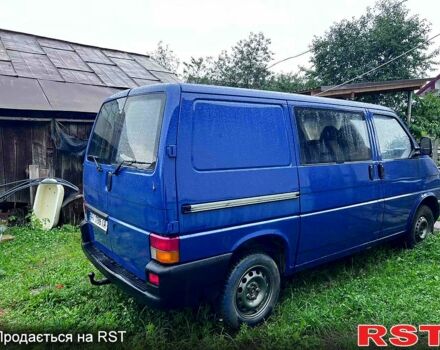 Синий Фольксваген Transporter, объемом двигателя 20 л и пробегом 259 тыс. км за 4500 $, фото 5 на Automoto.ua