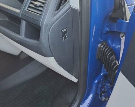 Фольксваген Transporter 2017 в Ровно на Automoto.ua Синий Фольксваген Transporter, объемом двигателя 1.97 л и пробегом 233 тыс. км за 20999 $, фото 42 на Automoto.ua