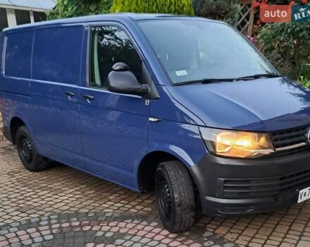 Фольксваген Transporter 2017 в Ровно на Automoto.ua Синий Фольксваген Transporter, объемом двигателя 1.97 л и пробегом 233 тыс. км за 20999 $, фото 18 на Automoto.ua