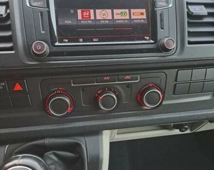 Фольксваген Transporter 2017 в Ровно на Automoto.ua Синий Фольксваген Transporter, объемом двигателя 1.97 л и пробегом 233 тыс. км за 20999 $, фото 14 на Automoto.ua