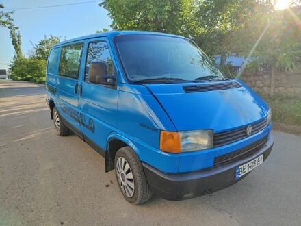 Фольксваген Transporter 1991 в Николаеве на Automoto.ua Синий Фольксваген Transporter, объемом двигателя 2 л и пробегом 350 тыс. км за 2500 $, фото 1 на Automoto.ua