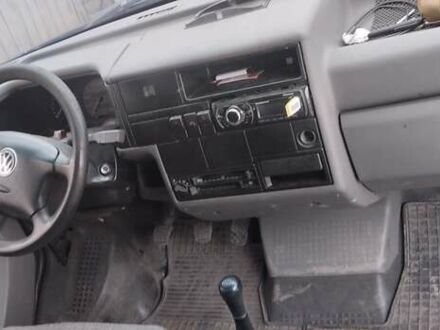 Синій Фольксваген Transporter, об'ємом двигуна 2.4 л та пробігом 383 тис. км за 4000 $, фото 1 на Automoto.ua