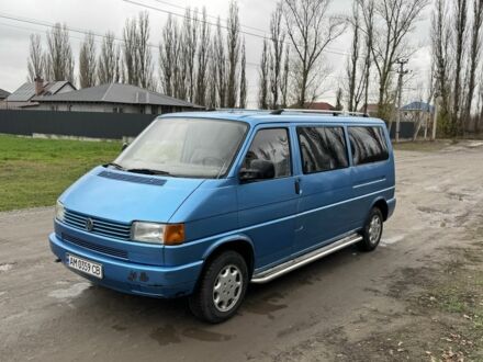 Синий Фольксваген Transporter, объемом двигателя 1.9 л и пробегом 290 тыс. км за 4500 $, фото 1 на Automoto.ua