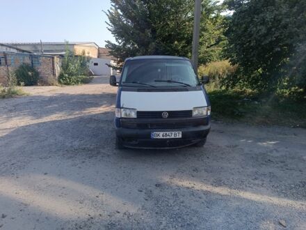 Фольксваген Transporter 1998 в Ровно на Automoto.ua Синий Фольксваген Transporter, объемом двигателя 1.9 л и пробегом 300 тыс. км за 3600 $, фото 1 на Automoto.ua