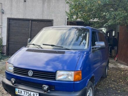Синий Фольксваген Transporter, объемом двигателя 2.4 л и пробегом 440 тыс. км за 4900 $, фото 1 на Automoto.ua