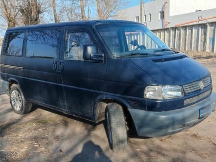 Фольксваген Transporter 1998 в Черкассах на Automoto.ua Синий Фольксваген Transporter, объемом двигателя 0 л и пробегом 250 тыс. км за 3950 $, фото 1 на Automoto.ua