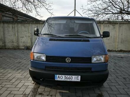 Синий Фольксваген Transporter, объемом двигателя 1.9 л и пробегом 430 тыс. км за 5800 $, фото 1 на Automoto.ua