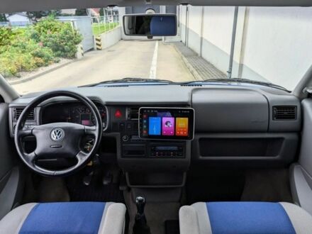 Синий Фольксваген Transporter, объемом двигателя 2.5 л и пробегом 320 тыс. км за 2550 $, фото 1 на Automoto.ua