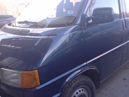 Фольксваген Transporter 2000 в Городке на Automoto.ua Синий Фольксваген Transporter, объемом двигателя 2.5 л и пробегом 280 тыс. км за 8903 $, фото 1 на Automoto.ua