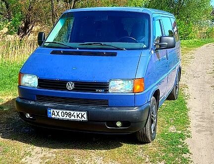 Фольксваген Transporter 2001 в Харькове на Automoto.ua Синий Фольксваген Transporter, объемом двигателя 2.5 л и пробегом 441 тыс. км за 7400 $, фото 1 на Automoto.ua