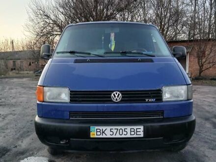 Синий Фольксваген Transporter, объемом двигателя 2.46 л и пробегом 650 тыс. км за 6000 $, фото 1 на Automoto.ua