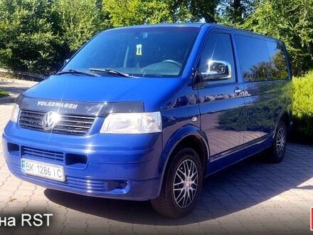 Синий Фольксваген Transporter, объемом двигателя 1.9 л и пробегом 318 тыс. км за 9299 $, фото 1 на Automoto.ua