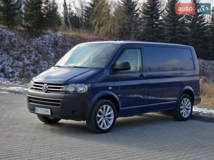 Фольксваген Transporter 2014 в Тернополе на Automoto.ua Синий Фольксваген Transporter, объемом двигателя 2 л и пробегом 382 тыс. км за 9799 $, фото 1 на Automoto.ua