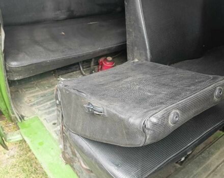 Зеленый Фольксваген Transporter, объемом двигателя 1.6 л и пробегом 370 тыс. км за 2150 $, фото 12 на Automoto.ua