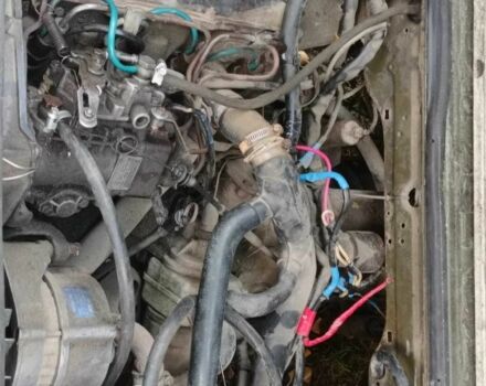 Зеленый Фольксваген Transporter, объемом двигателя 1.6 л и пробегом 370 тыс. км за 2150 $, фото 15 на Automoto.ua