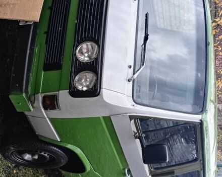 Зеленый Фольксваген Transporter, объемом двигателя 1.6 л и пробегом 370 тыс. км за 2150 $, фото 4 на Automoto.ua