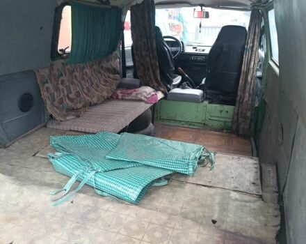 Зеленый Фольксваген Transporter, объемом двигателя 1.6 л и пробегом 500 тыс. км за 1200 $, фото 9 на Automoto.ua