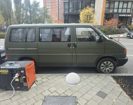 Зеленый Фольксваген Transporter, объемом двигателя 0 л и пробегом 400 тыс. км за 4500 $, фото 2 на Automoto.ua