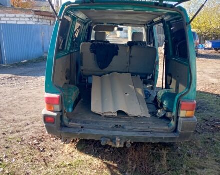 Зеленый Фольксваген Transporter, объемом двигателя 2 л и пробегом 526 тыс. км за 2650 $, фото 1 на Automoto.ua