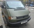 Зеленый Фольксваген Transporter, объемом двигателя 0 л и пробегом 400 тыс. км за 4500 $, фото 1 на Automoto.ua
