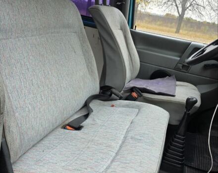 Фольксваген Transporter 1992 в Сумах на Automoto.ua Зеленый Фольксваген Transporter, объемом двигателя 2.4 л и пробегом 421 тыс. км за 3299 $, фото 11 на Automoto.ua